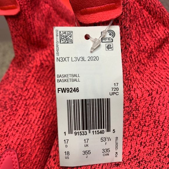 Adidas Next Level 2020 size 18 - Picture 12 of 13